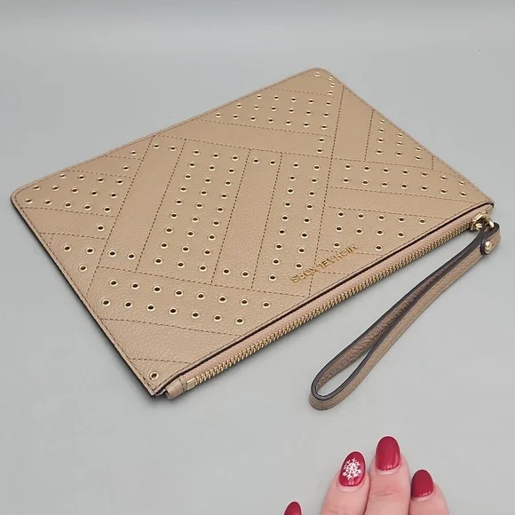 Michael Kors Bags Michael Kors Jet Set Travel XL Clutch - Picture 14 of 15